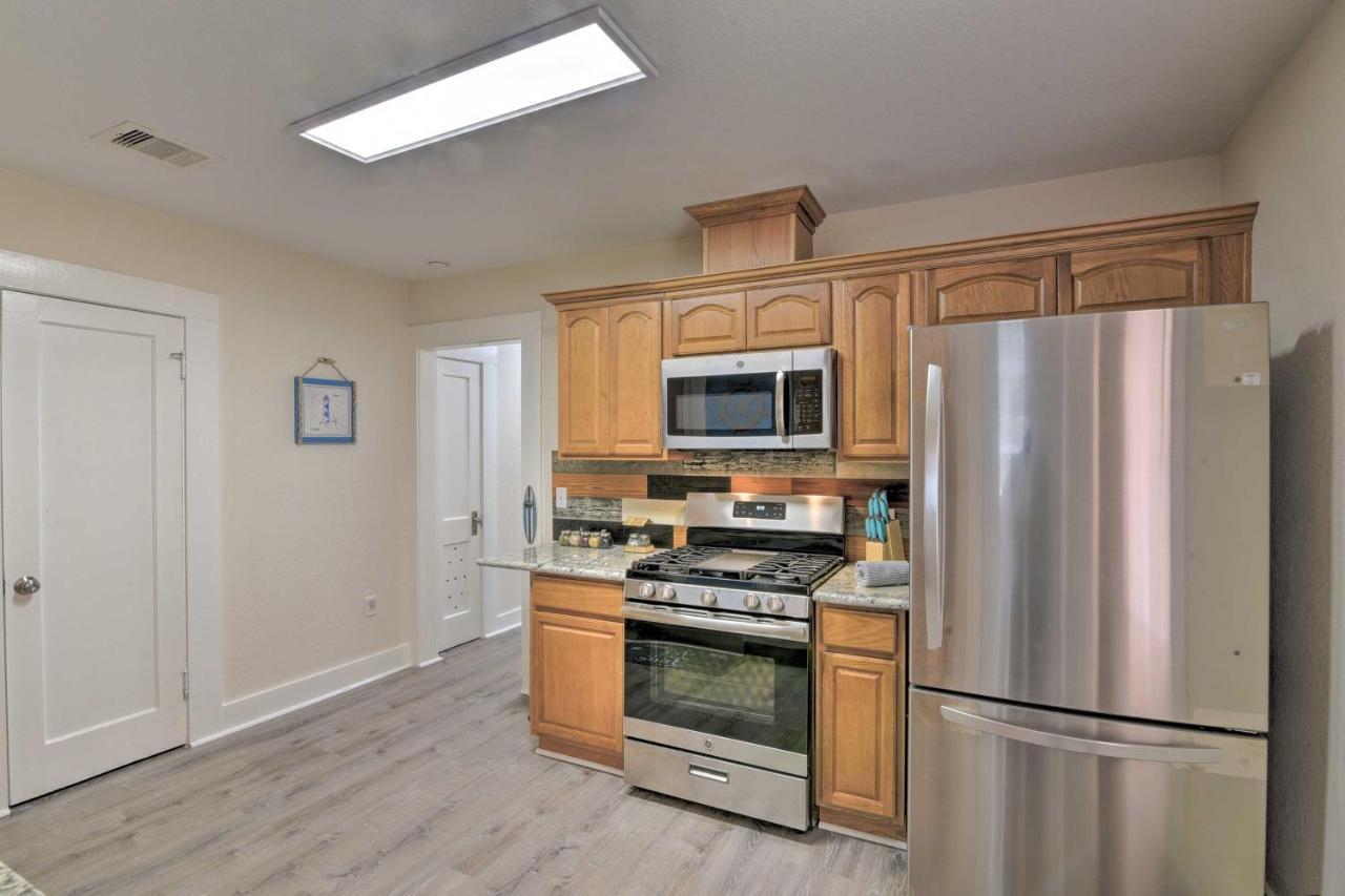 Bright Galveston Bungalow Half Mi To Pleasure Pier מראה חיצוני תמונה