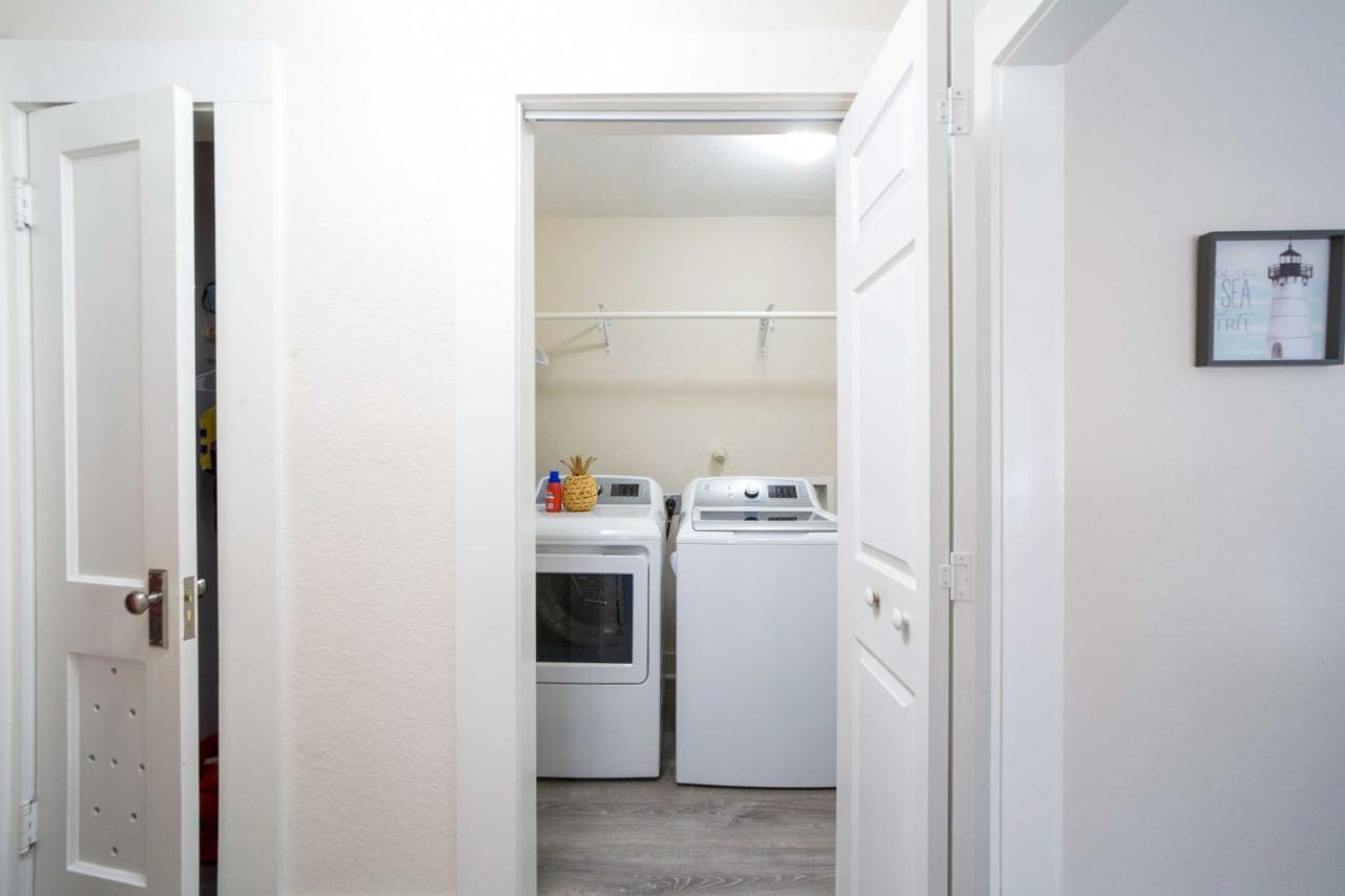 Bright Galveston Bungalow Half Mi To Pleasure Pier מראה חיצוני תמונה
